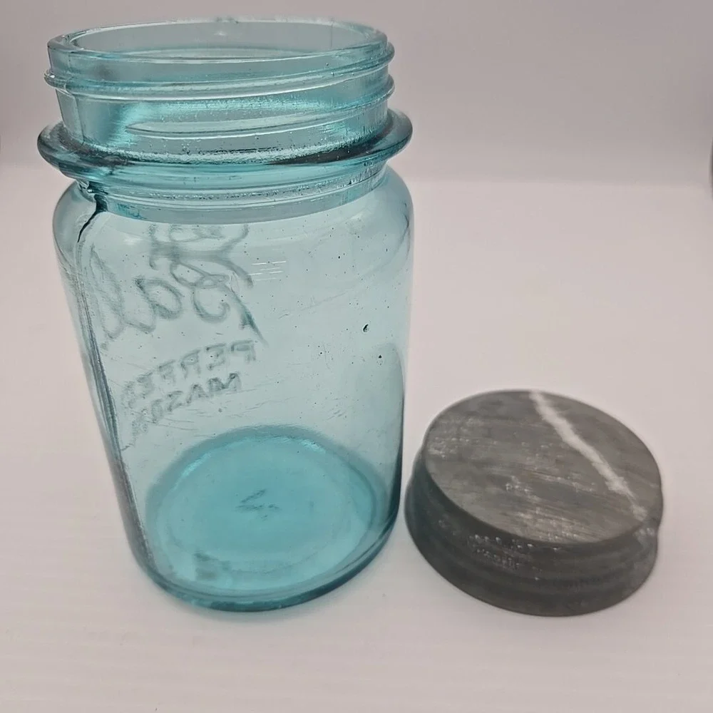 #4 Vintage BALL Blue Mason PINT Fruit Canning Jar with Zinc Lid 1923-33